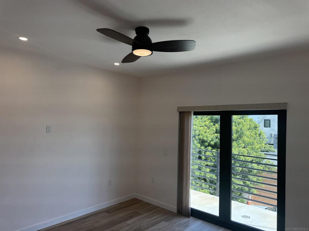 2527 Beryl St Property Photo 28