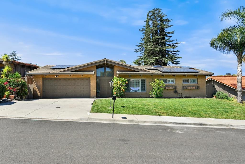 4744 Via Serra Property Photo 1