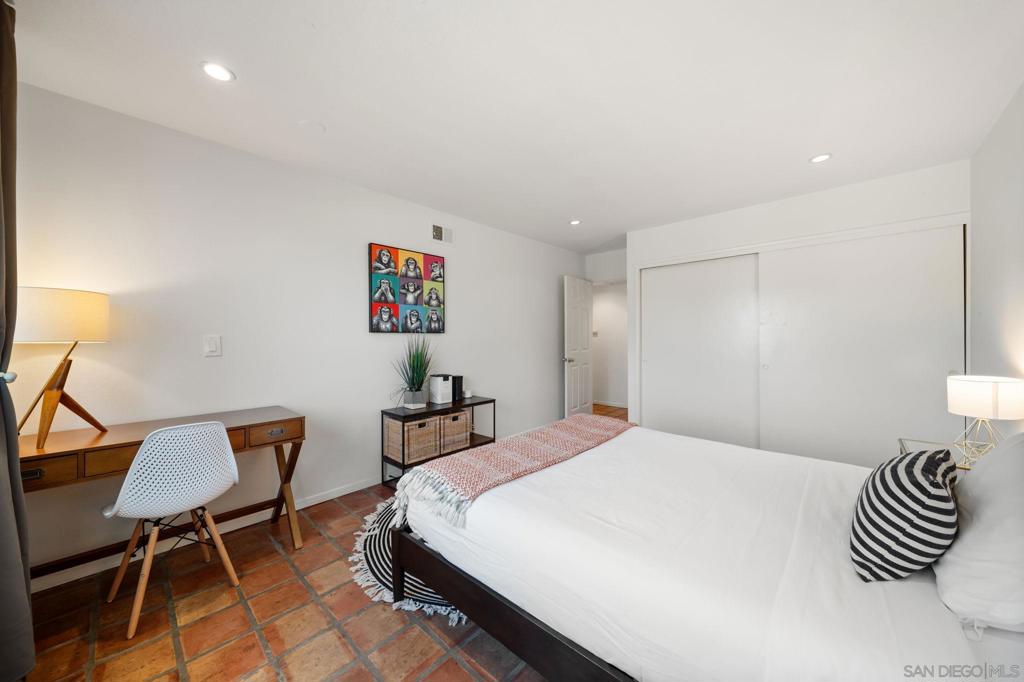 7806 Via Capri Property Photo 36