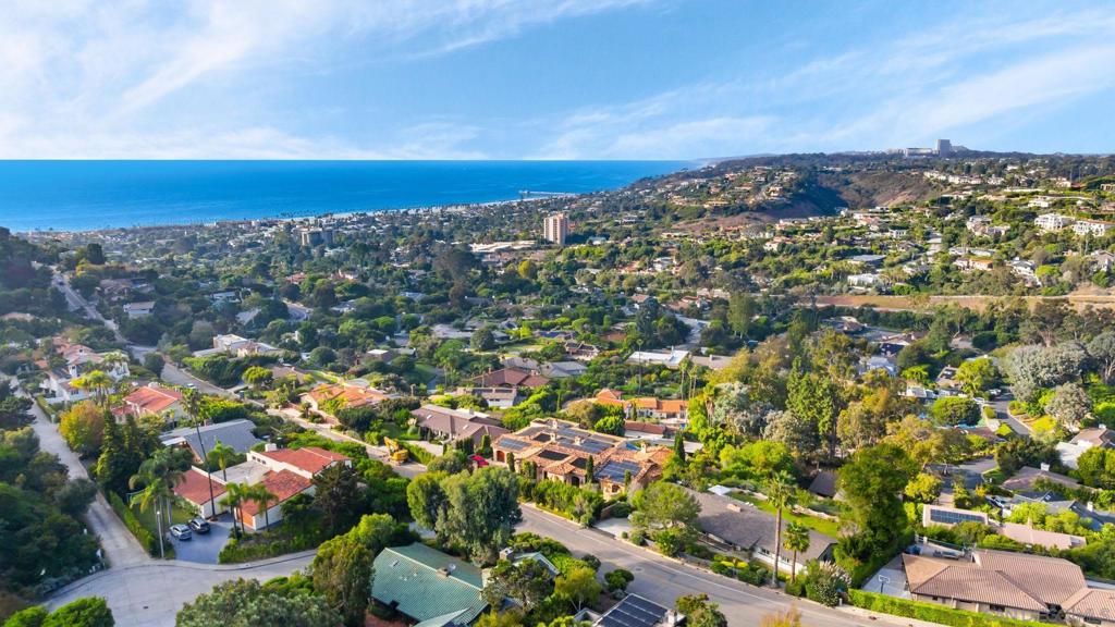 7806 Via Capri Property Photo 54