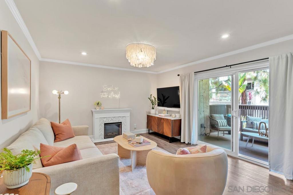 8524 Via Mallorca E Property Photo 1