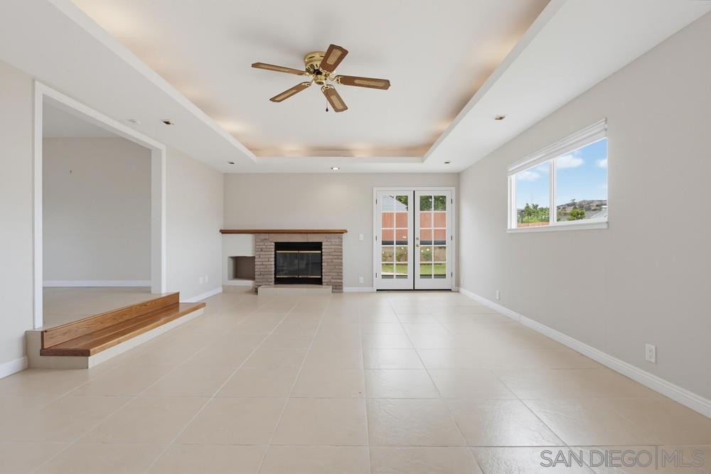 1010 Thomas Way Property Photo 18