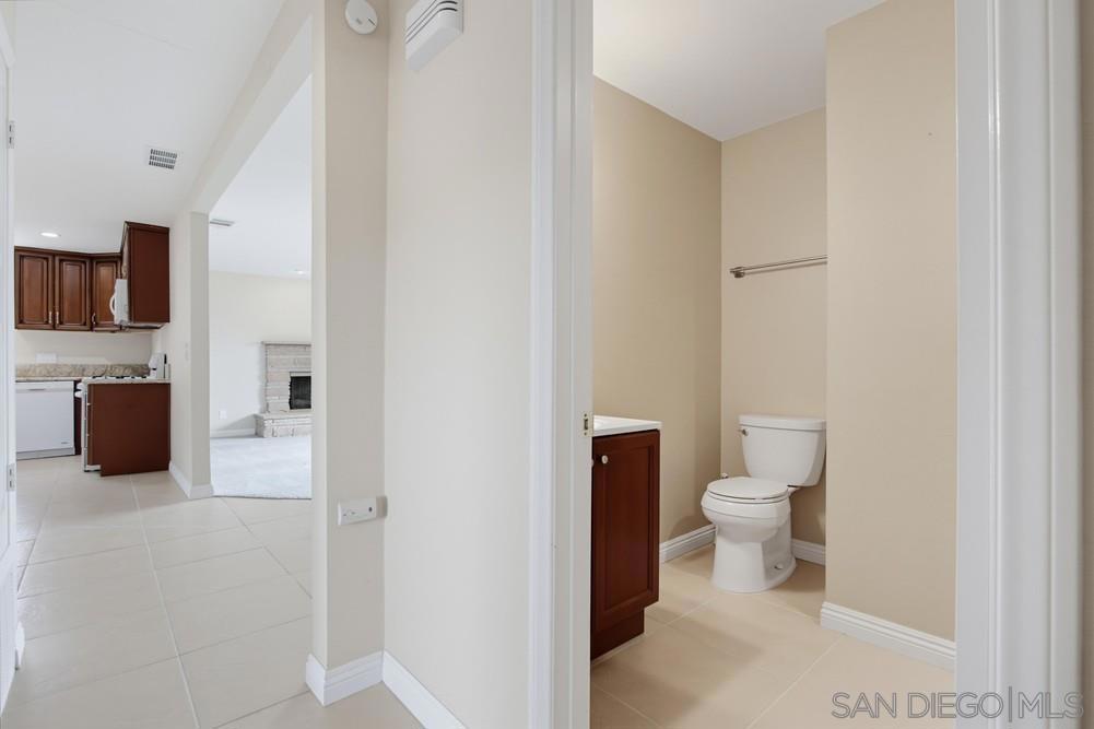 1010 Thomas Way Property Photo 30