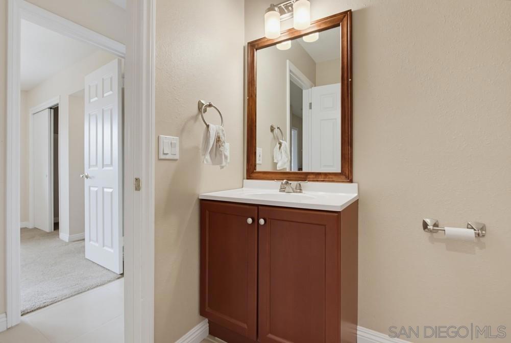 1010 Thomas Way Property Photo 32