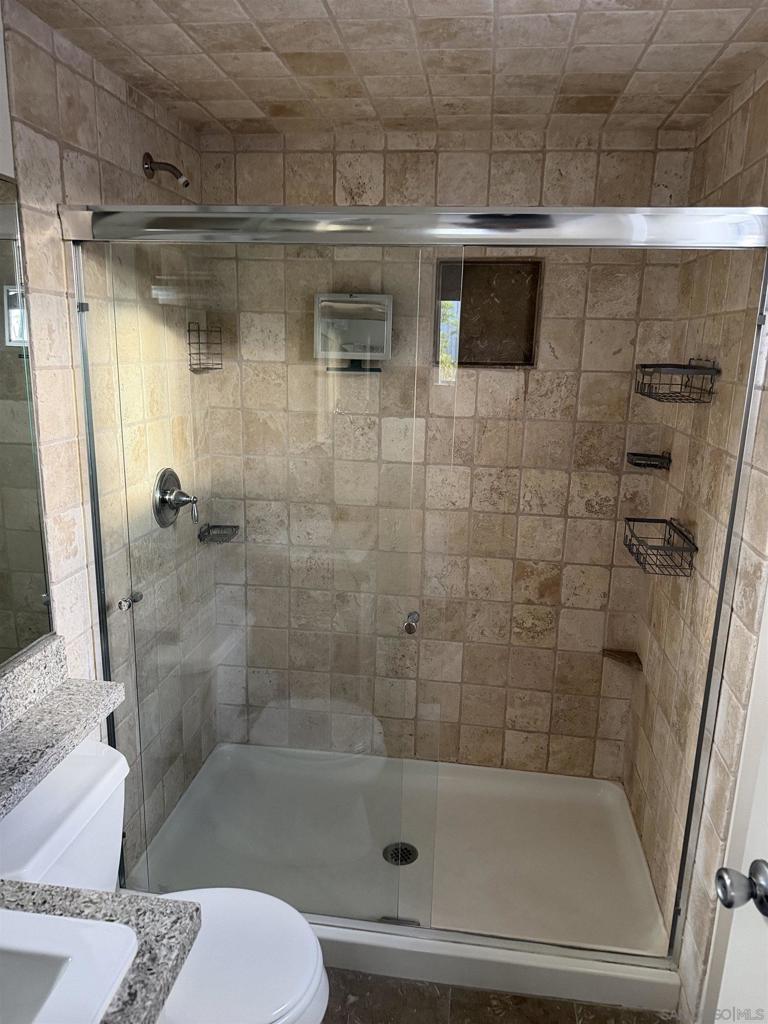 1114 Thomas Avenue 1114 Property Photo 15