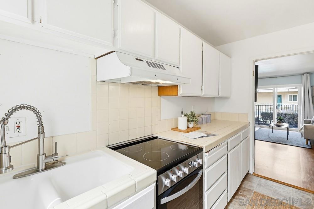 4477 Mentone St 105 Property Photo 5