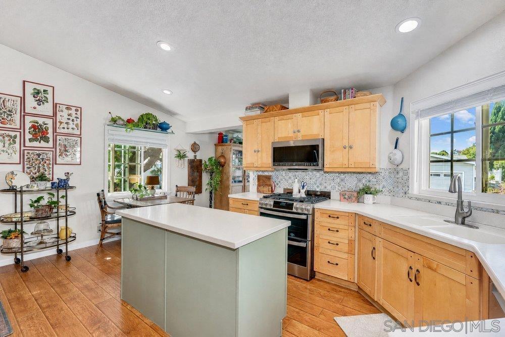 4470 Garnet Property Photo 8