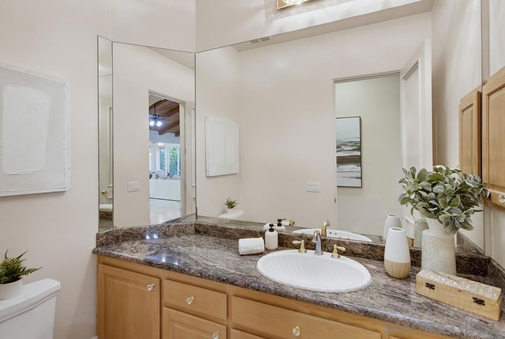 14893 Huntington Gate Dr Property Photo 26