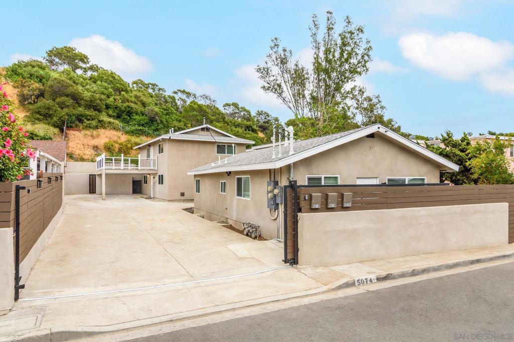 260018766SD Property Photo 3