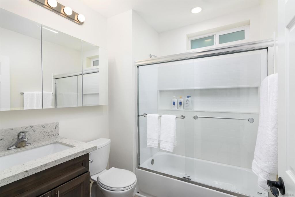 260018766SD Property Photo 59