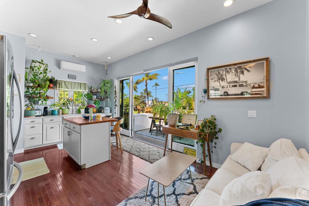125 127 W Brookes Property Photo 7