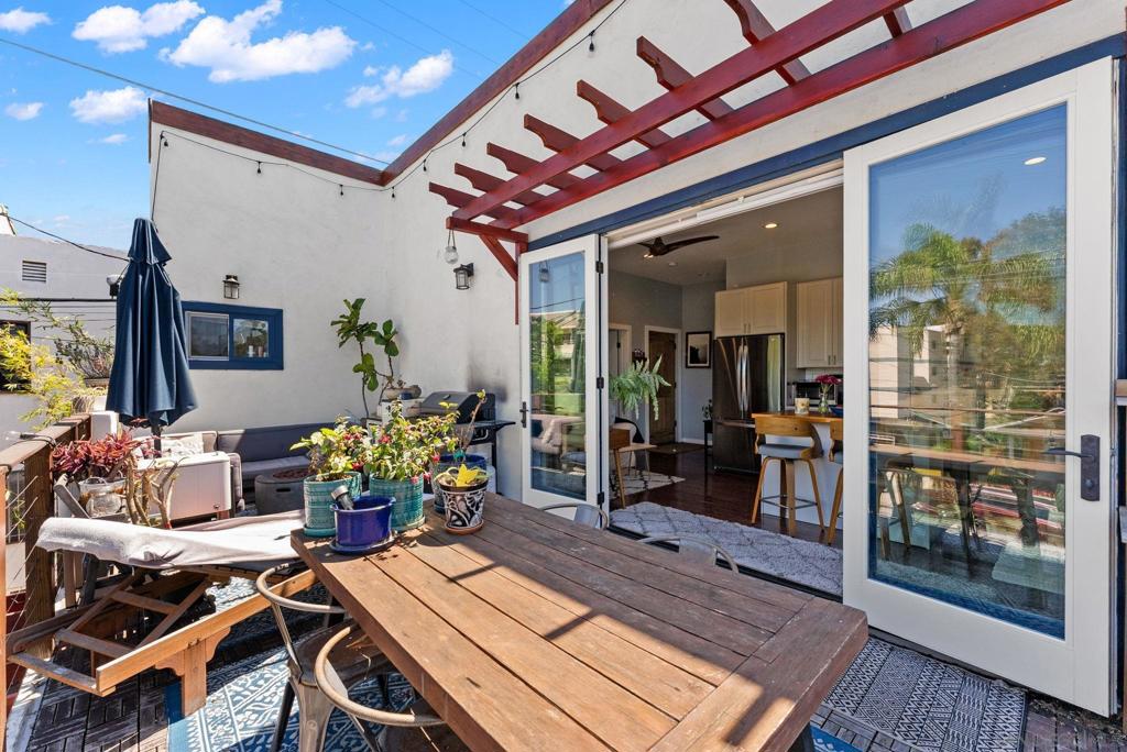 125 127 W Brookes Property Photo 14
