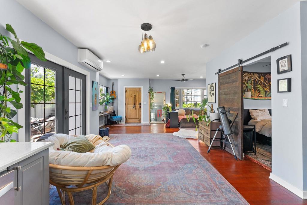 125 127 W Brookes Property Photo 25