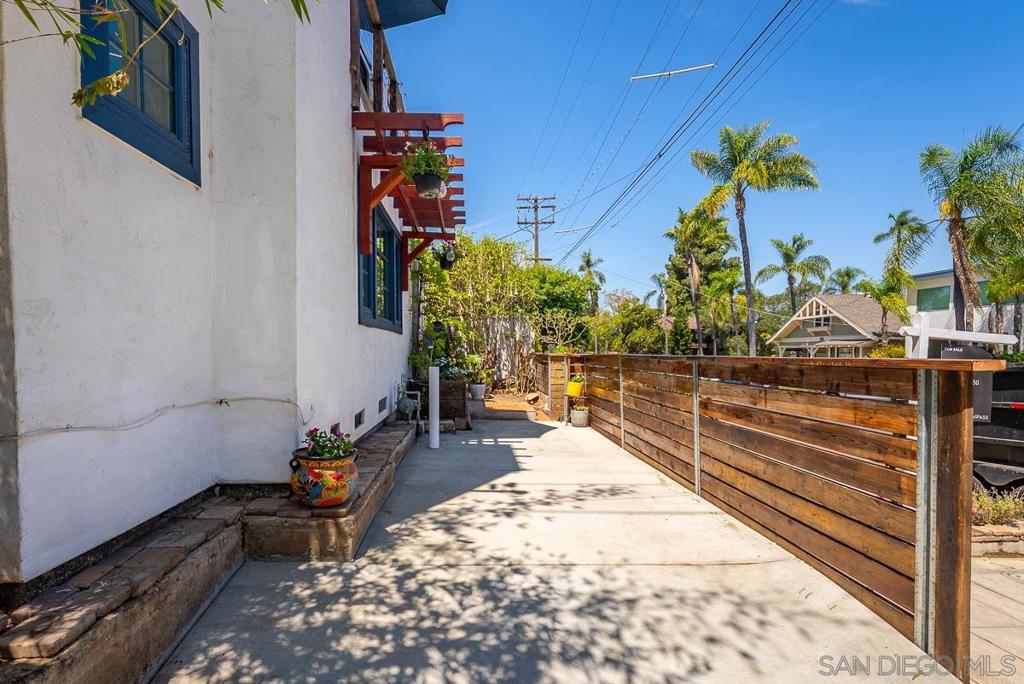 125 127 W Brookes Property Photo 39