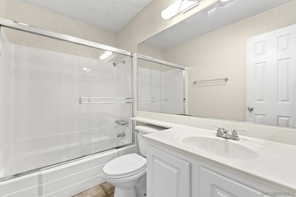 620 E Lexington Ave 13 Property Photo 45