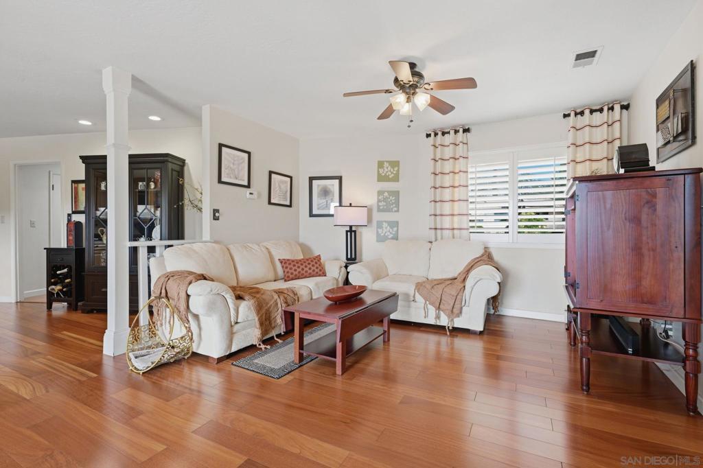 10649 Meadow Glen Way E Property Photo 23