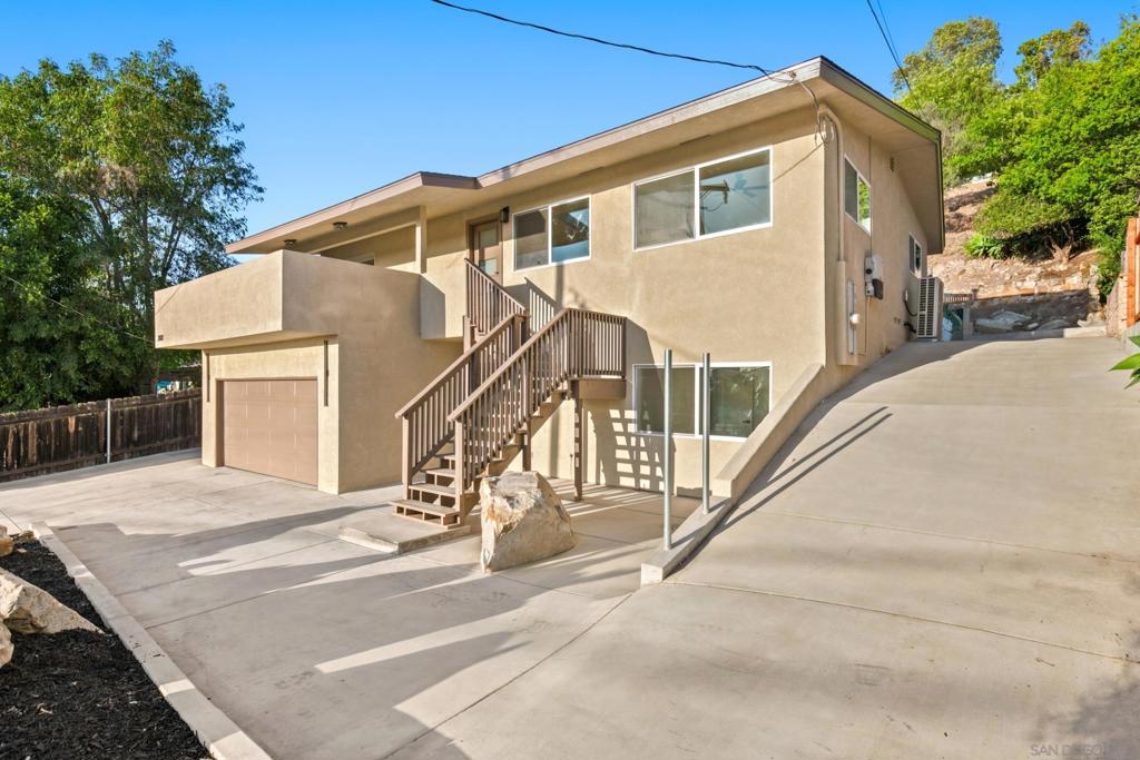 2901 Helix Property Photo