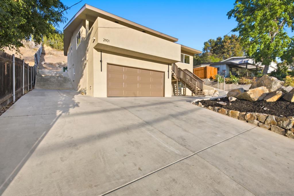 2901 Helix Property Photo 3