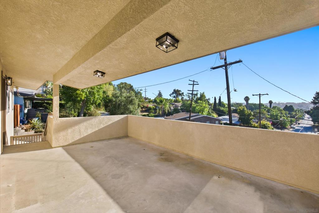 2901 Helix Property Photo 6