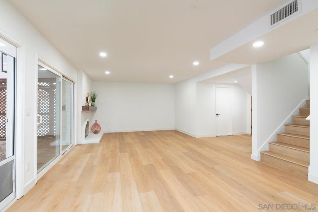 5790 Lone Star Property Photo 4
