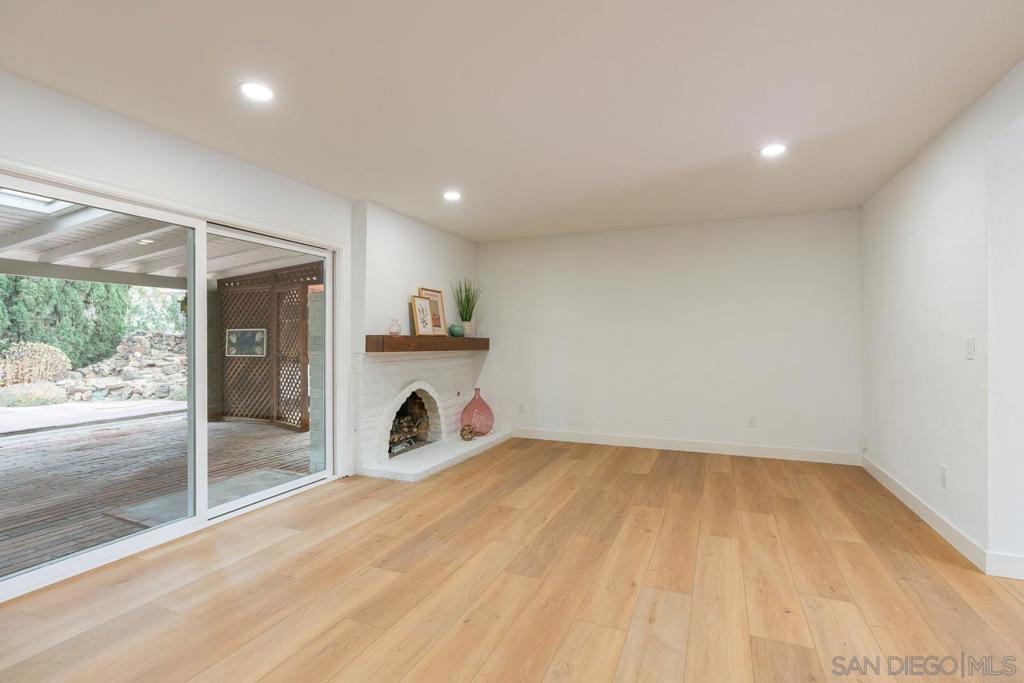 5790 Lone Star Property Photo 5