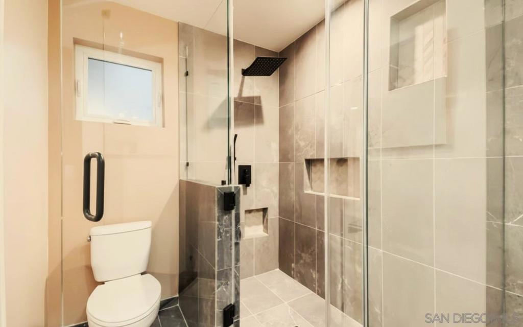 3034 Newell St Property Photo 29