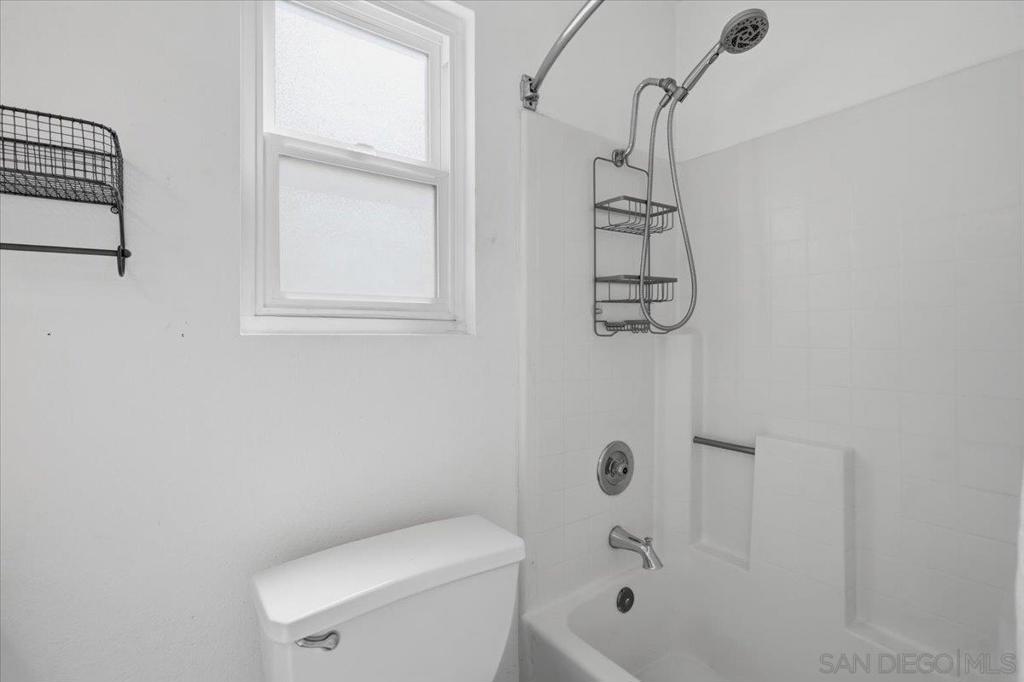 2993 Lexington Circle Property Photo 10