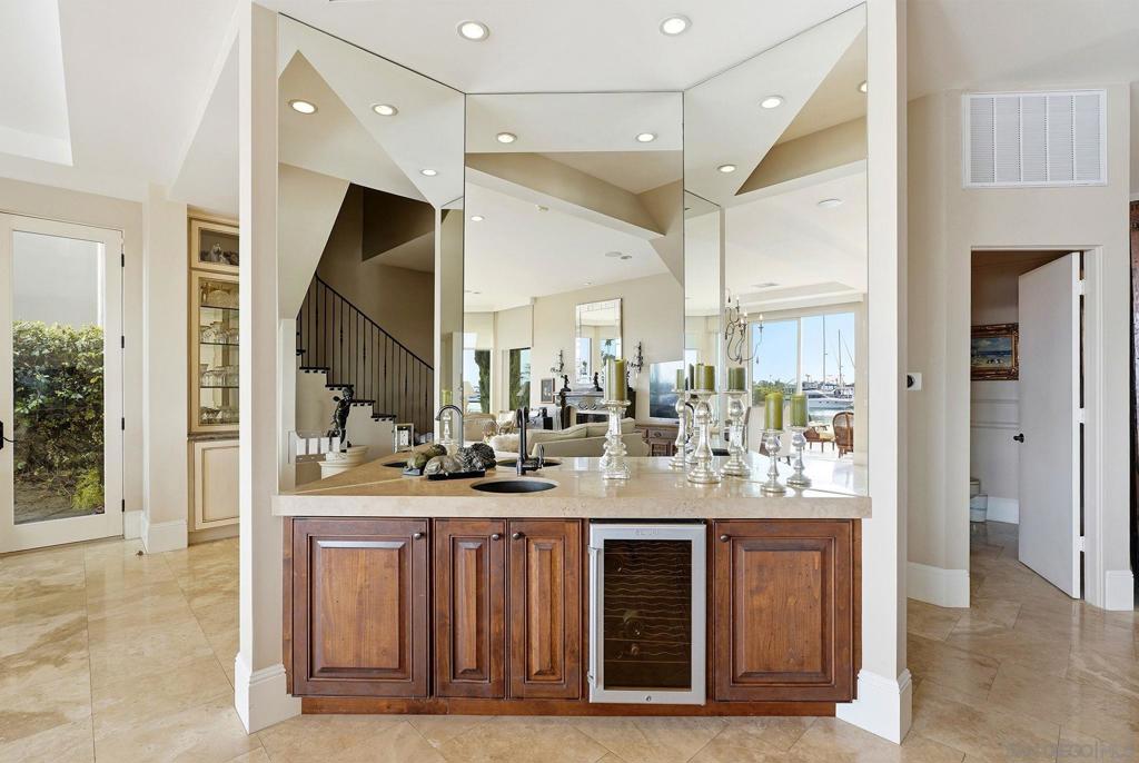 7 Green Turtle Road Property Photo 10