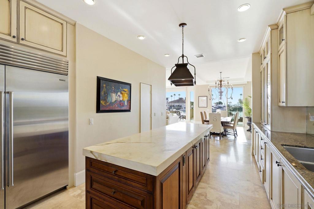 7 Green Turtle Road Property Photo 21