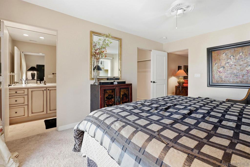 7 Green Turtle Road Property Photo 45
