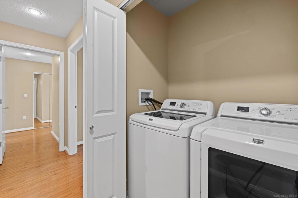 850 Beech St #1603 Property Photo 17