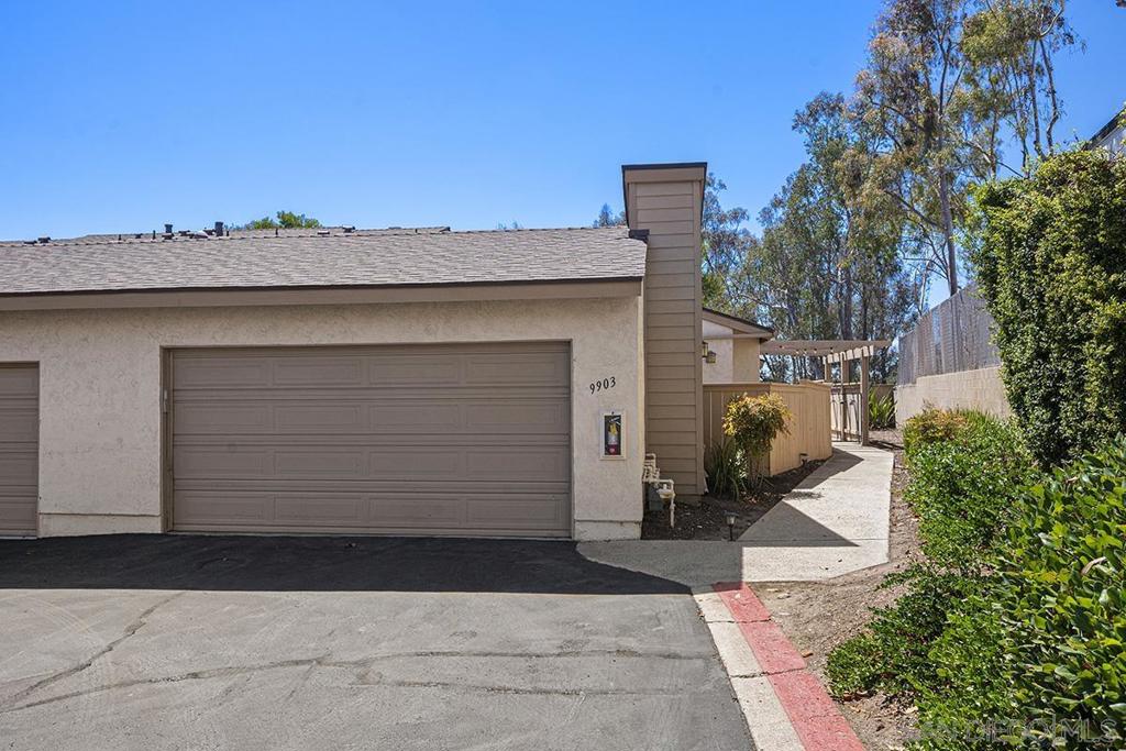 9903 Aviary Dr Property Photo 2