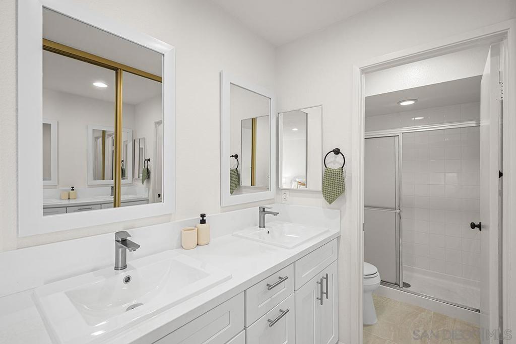 9903 Aviary Dr Property Photo 31
