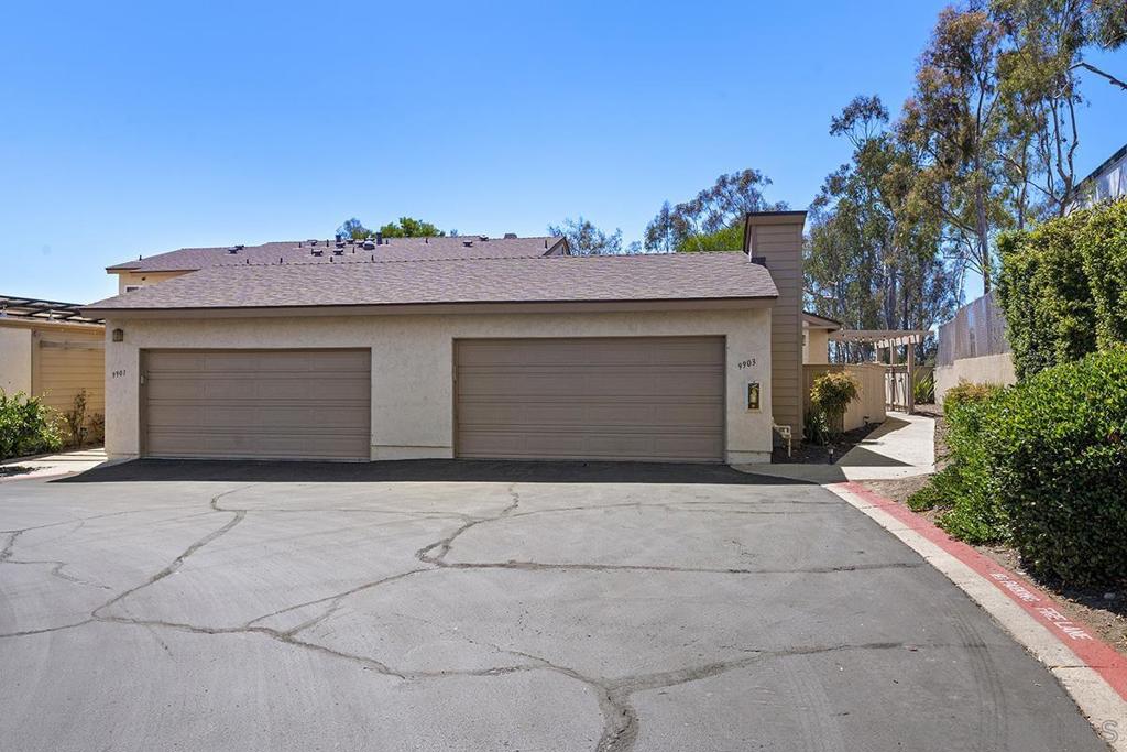 9903 Aviary Dr Property Photo 40