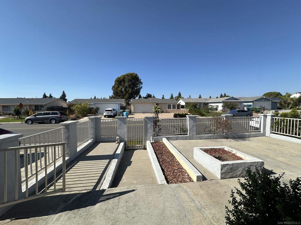 8665 Hillery Property Photo 2