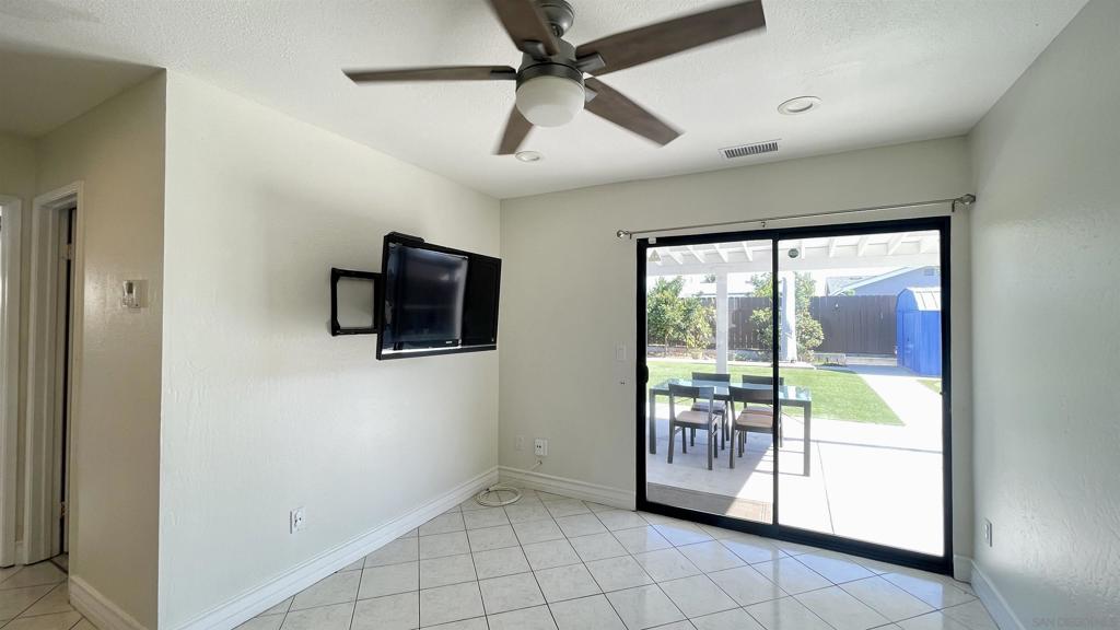 8665 Hillery Property Photo 14