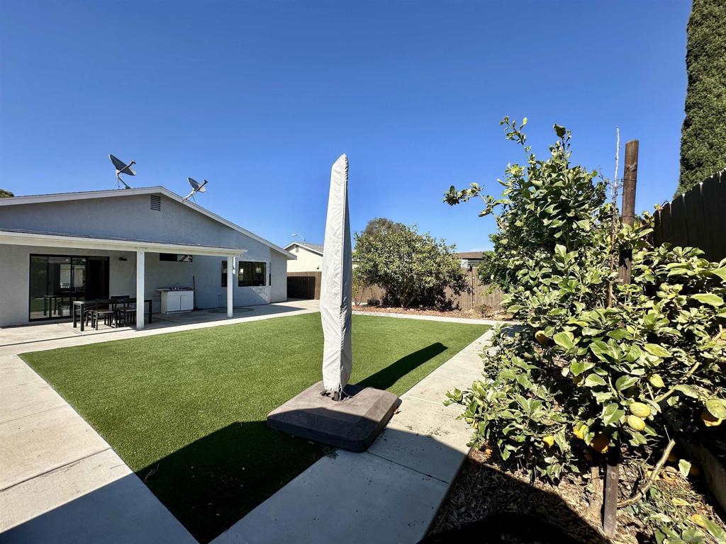 8665 Hillery Property Photo 28