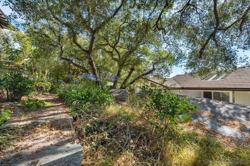 9817 Sage Hill Property Photo 17