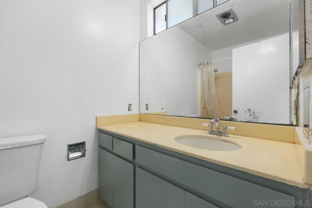 9817 Sage Hill Property Photo 60