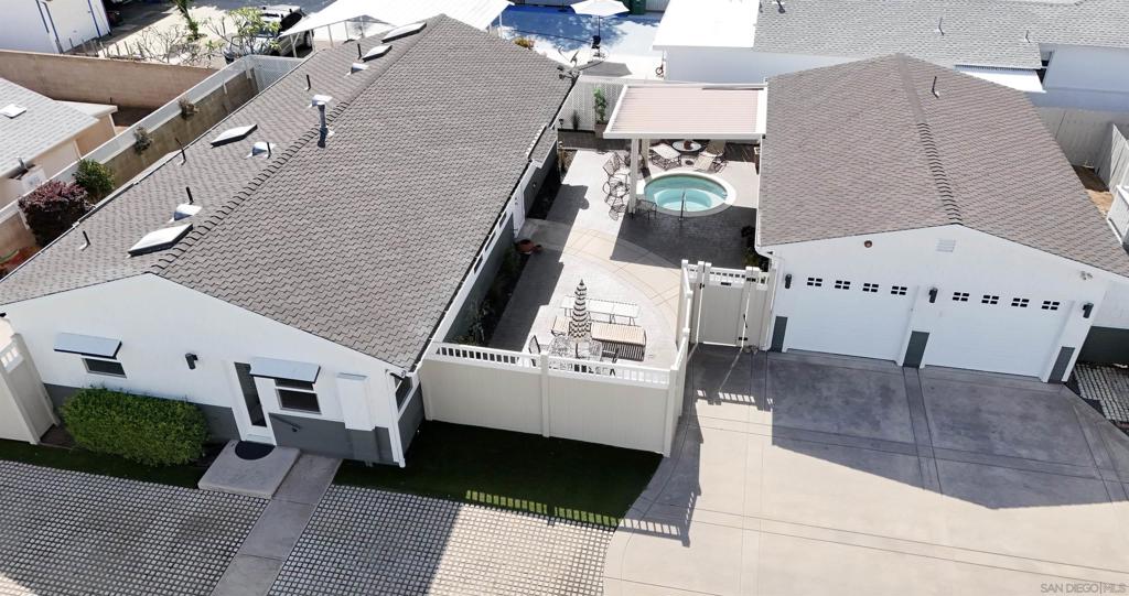 1011 13 Knowles Ave Property Photo 2