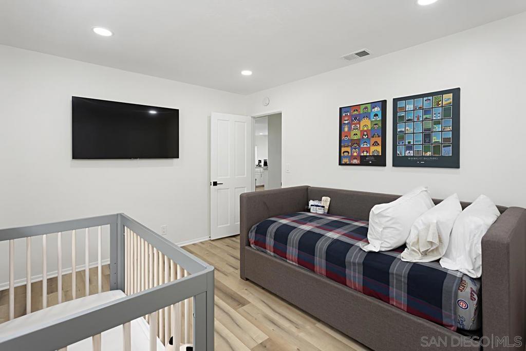 522 4th Street A Property Photo 13