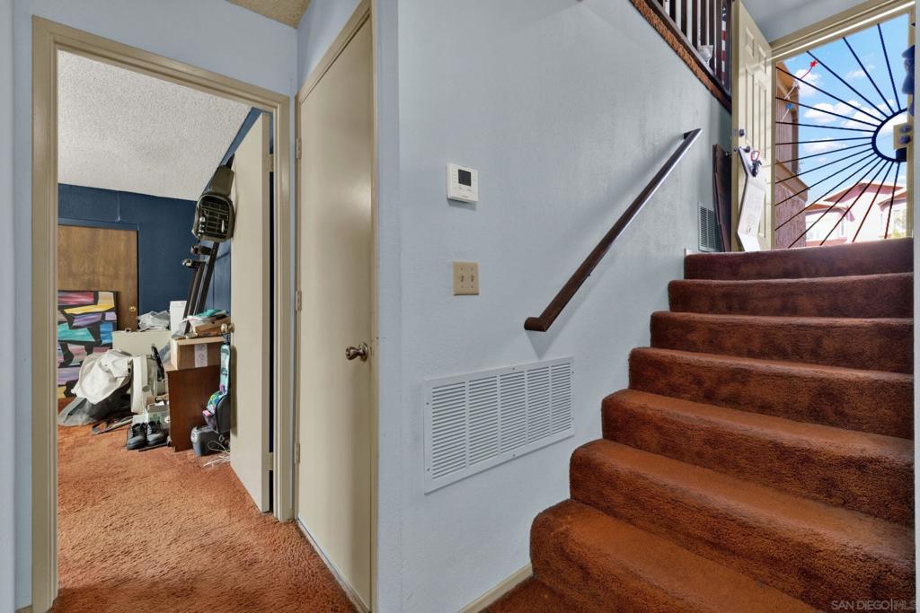 1659 Portola Ave Property Photo 4