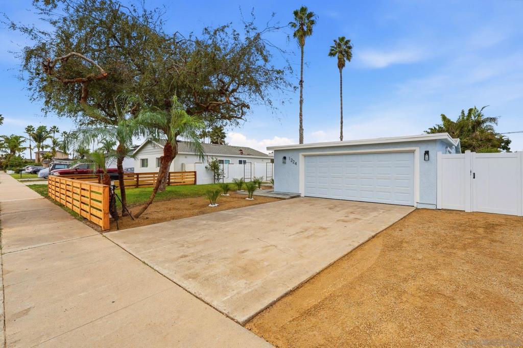 1224 Louden Property Photo 2