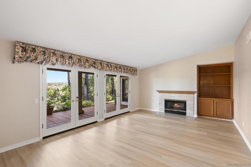 6518 Monte Fuego Property Photo 9