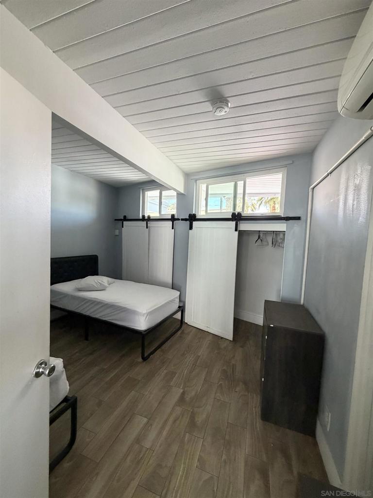 1733 E Amado Property Photo 3