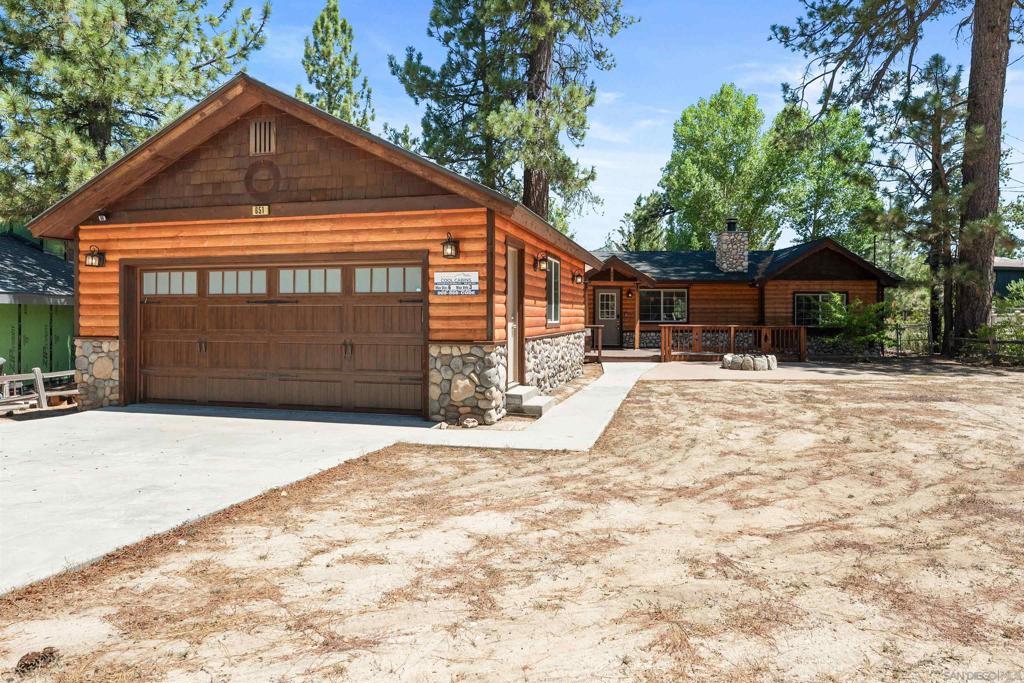 651 Cienega Property Photo 2