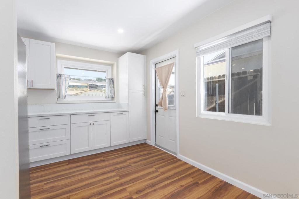 1511 San Altos Pl Property Photo 6