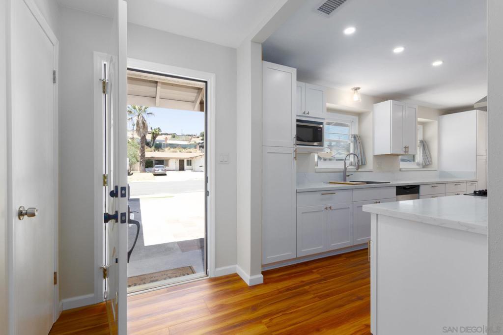 1511 San Altos Pl Property Photo 29