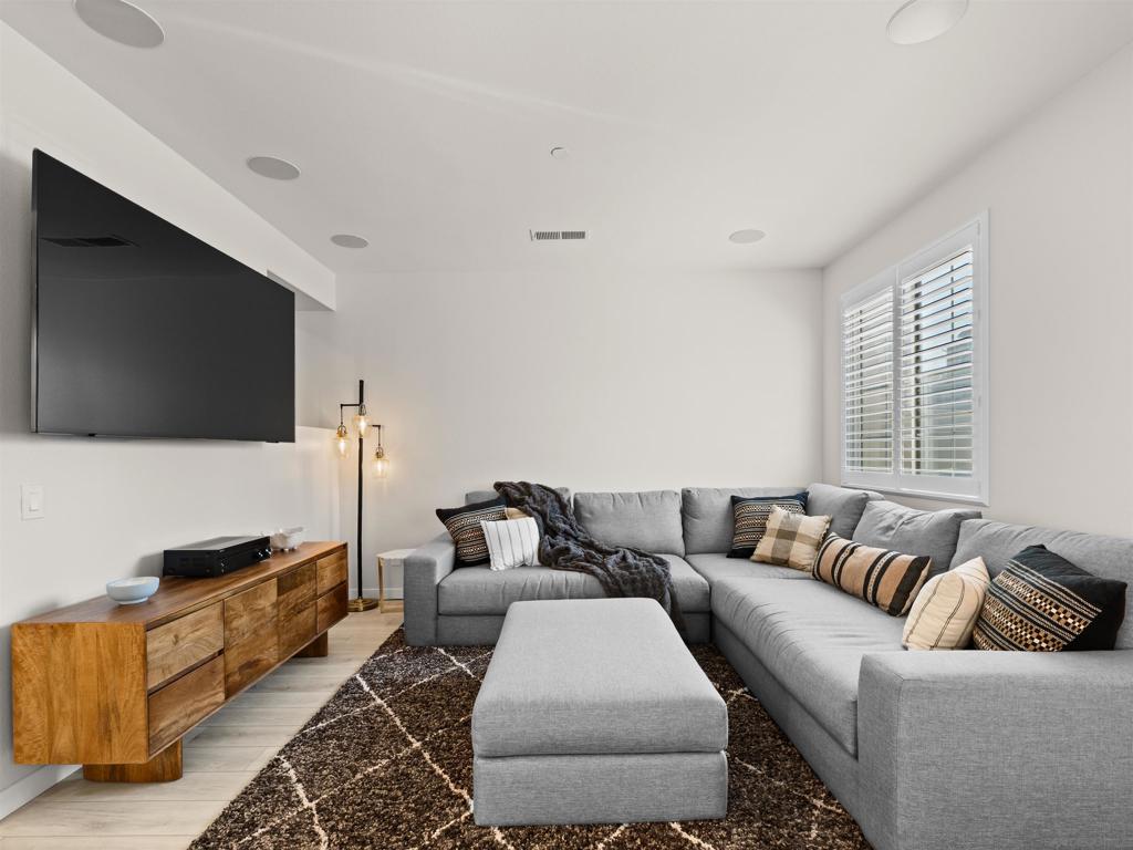 1323 Keck Property Photo 12