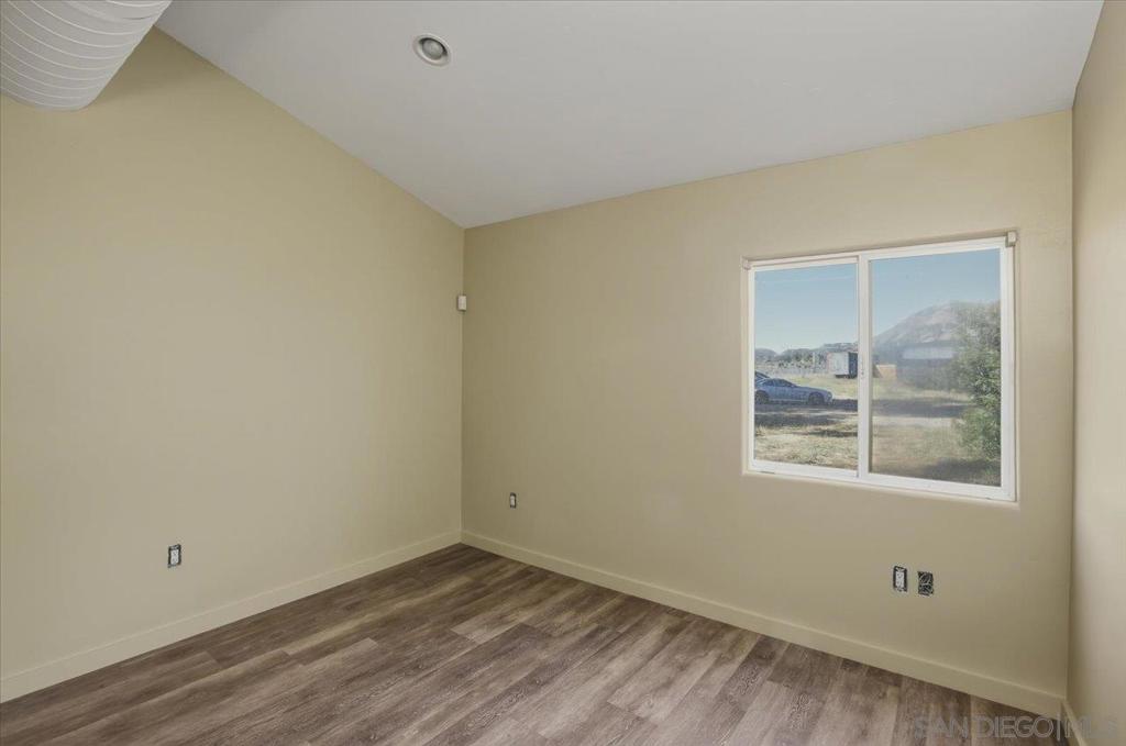 5461 Rainbow Creek Property Photo 13